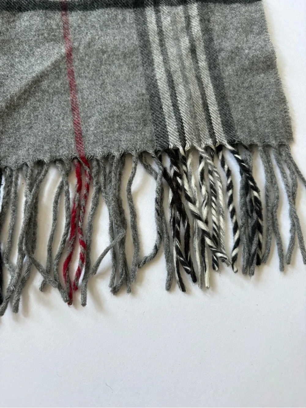 V Fraas Cashmink Plaid Scarf Gray Red Black Fringe Nova Check Germany Soft Vegan
